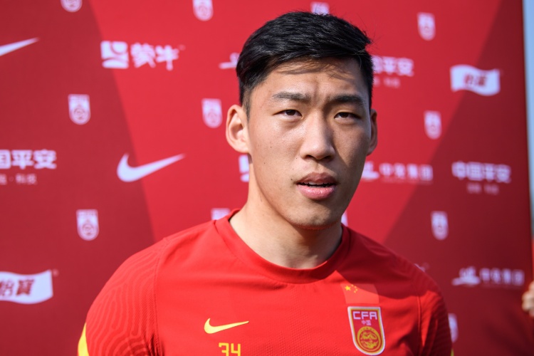 北青體育：朱辰杰是否以“面具人”形象出戰(zhàn)18強賽，仍需多方溝通