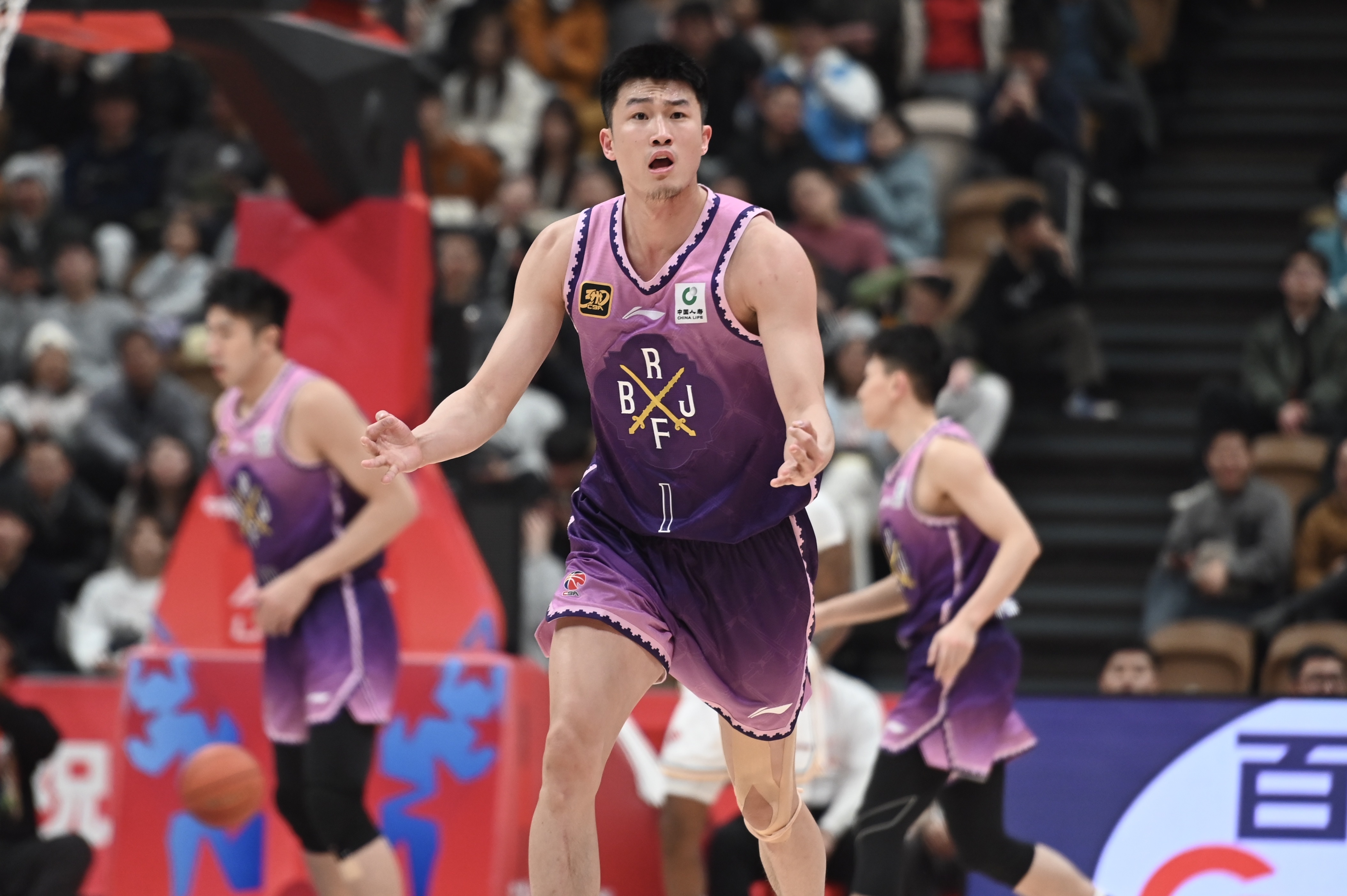得分上雙！孟子凱首節(jié)8中4拿到10分1板1助
