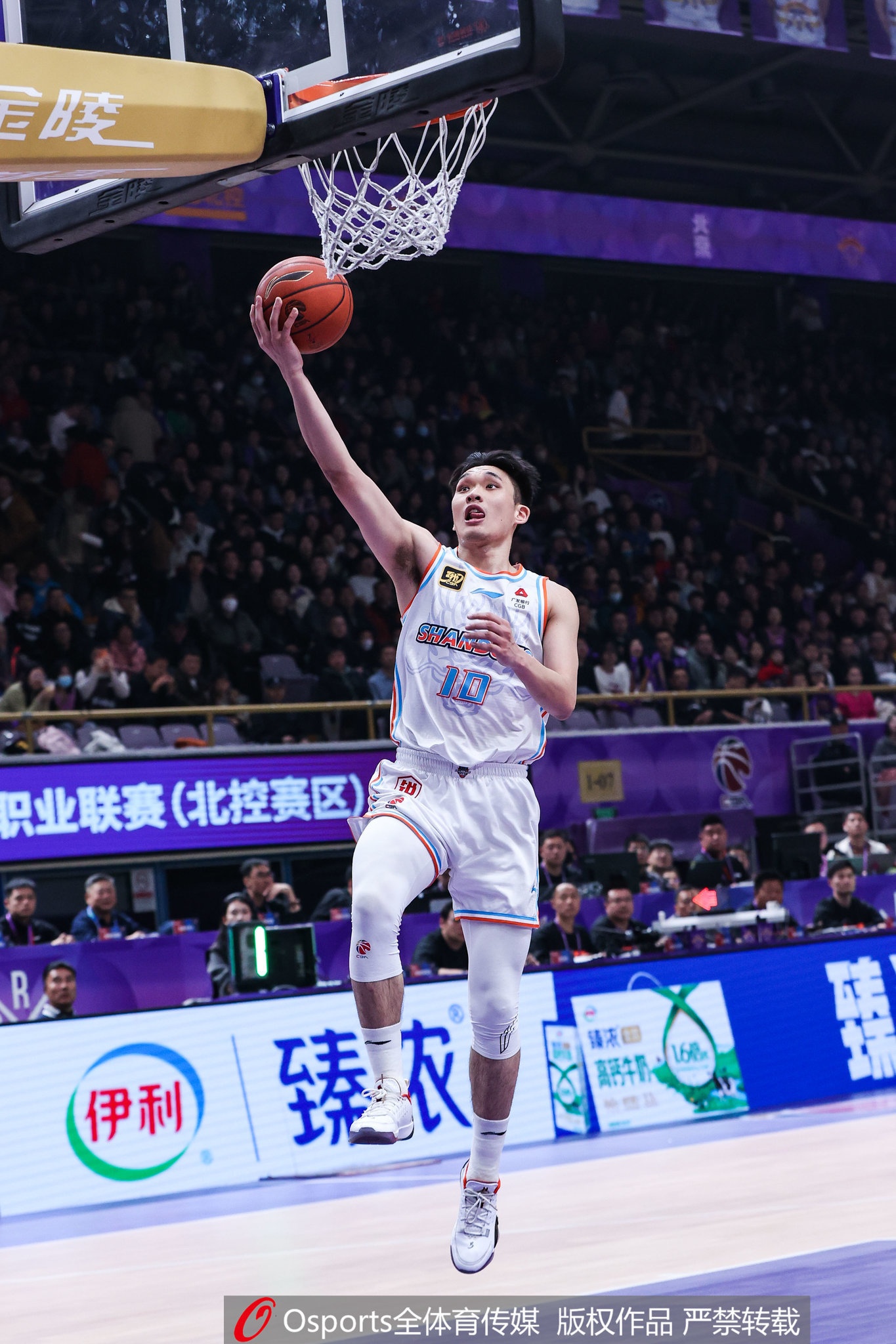 可圈可點(diǎn)！謝智杰7中6拿到13分4板5助 拼到6犯離場